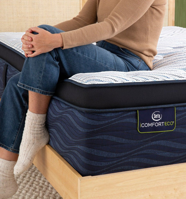 iComfortECO Q40HD Hybrid Quilted Pillow Top 16” Ultra Plush Mattress - Mattress Mars Millenia Crossing (Next to IKEA)